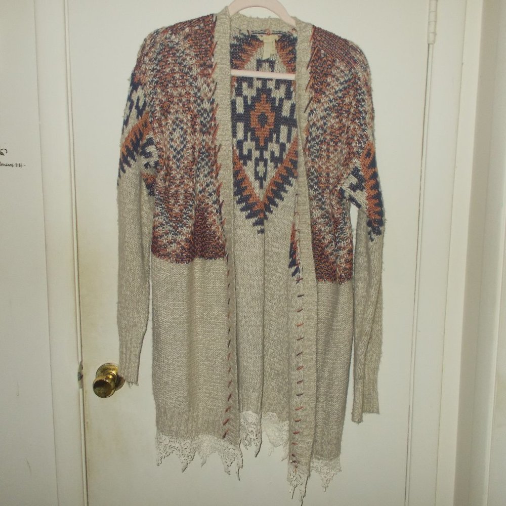 sold Gimmicks by BKE Patterned Cardigan Size Large